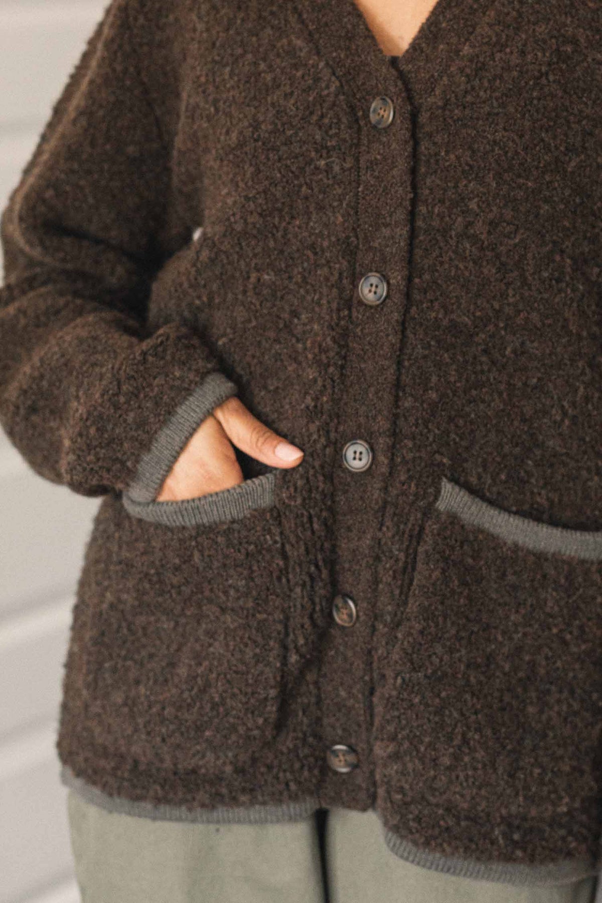 Whit Cardigan / Dark Olive