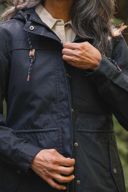 Briar Jacket / Navy Waxed Canvas